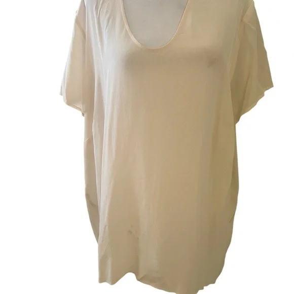 NWT Eileen Fisher Cream 100% Silk 2X Short Sleeves Top Hi-Low - Picture 1 of 7